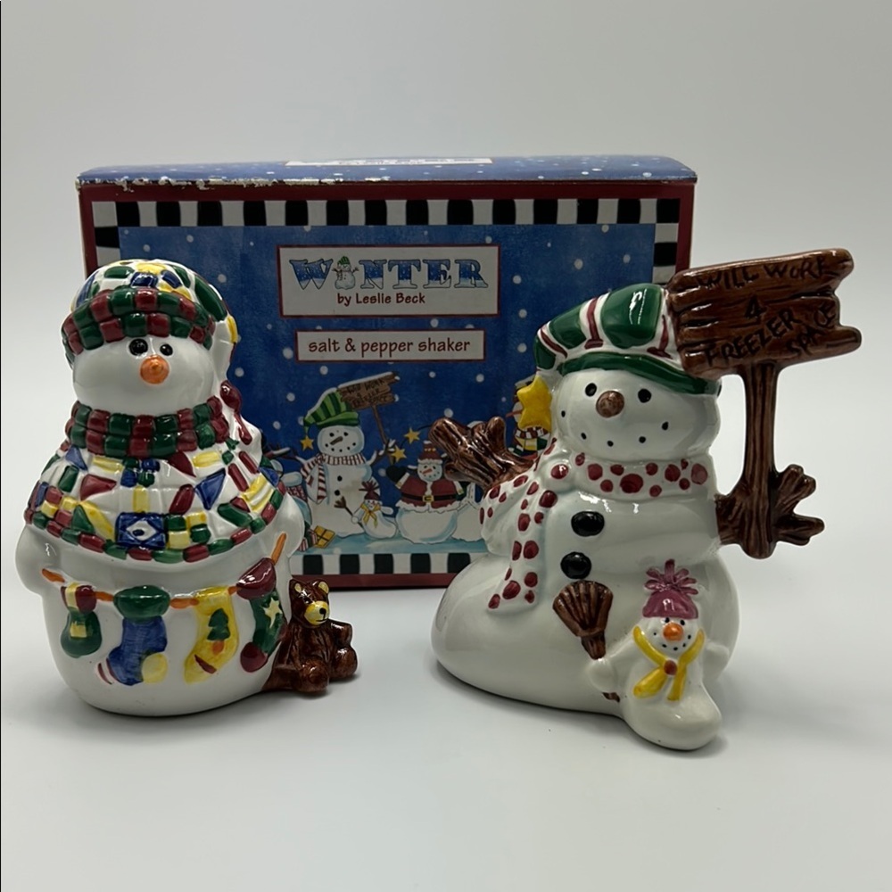 JCPenney Winter By Leslie Beck Salt & Paper Shaker Snowmen Vintage New Open Box